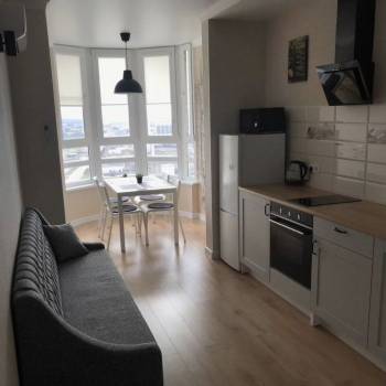 Продается 1-комнатная квартира, 41,3 м²