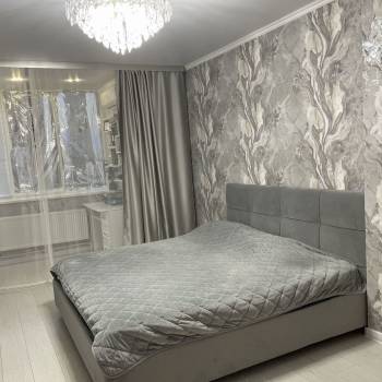 Продается 2-х комнатная квартира, 90 м²