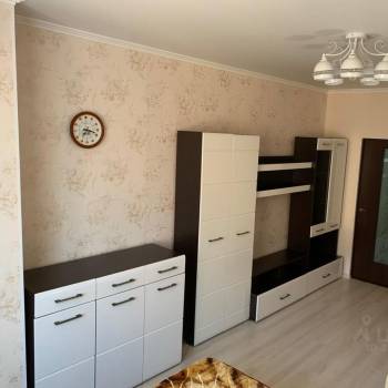 Продается 1-комнатная квартира, 43,6 м²