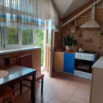 Сдается 1-комнатная квартира, 46 м²