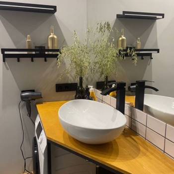 Продается 1-комнатная квартира, 45 м²