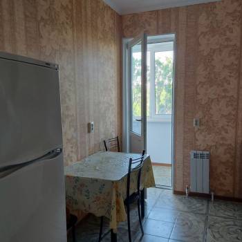Сдается 1-комнатная квартира, 42,7 м²