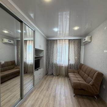 Сдается 1-комнатная квартира, 39 м²
