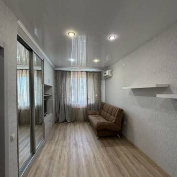 Сдается 1-комнатная квартира, 39 м²