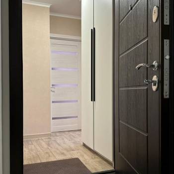 Продается 1-комнатная квартира, 41 м²