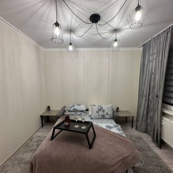 Сдается 1-комнатная квартира, 42 м²