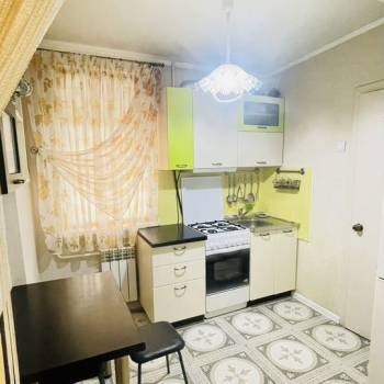 Сдается 2-х комнатная квартира, 42 м²