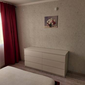 Сдается Многокомнатная квартира, 80 м²