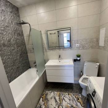 Сдается 2-х комнатная квартира, 55 м²