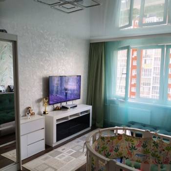 Продается 1-комнатная квартира, 40 м²