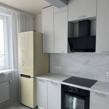 Сдается 2-х комнатная квартира, 70 м²