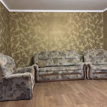 Сдается Многокомнатная квартира, 90 м²