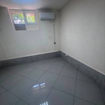 Сдается Нежилое помещение, 28 м²