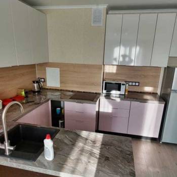 Сдается 2-х комнатная квартира, 60 м²