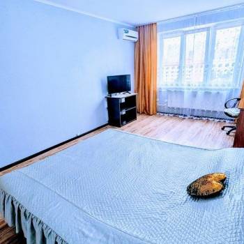 Продается 1-комнатная квартира, 44 м²