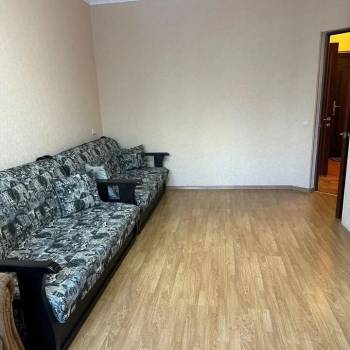 Продается 1-комнатная квартира, 41 м²