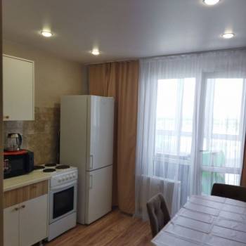 Сдается 1-комнатная квартира, 41 м²