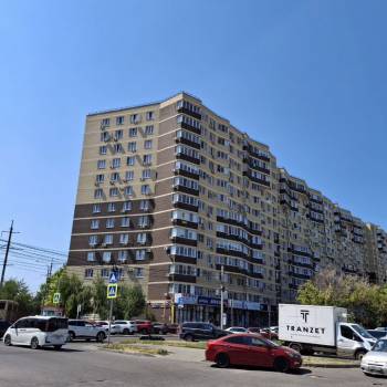 Продается 1-комнатная квартира, 42,4 м²