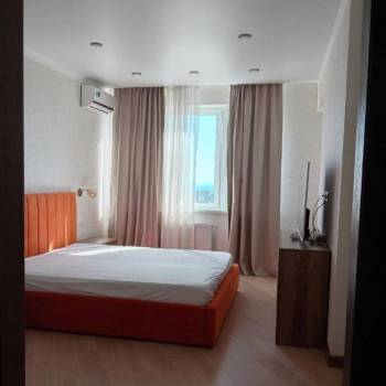 Сдается 2-х комнатная квартира, 70 м²