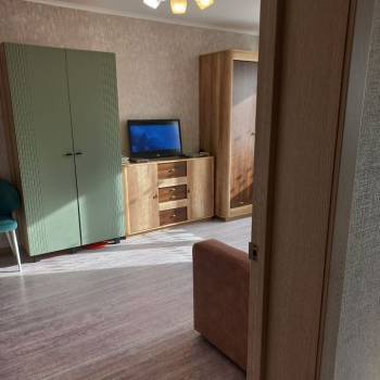 Продается 1-комнатная квартира, 37,8 м²