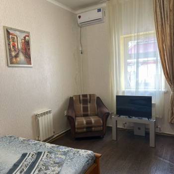 Сдается 1-комнатная квартира, 50 м²
