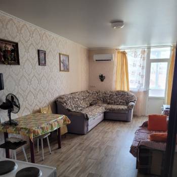 Сдается 1-комнатная квартира, 35 м²