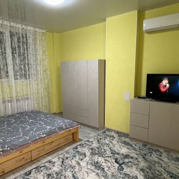 Сдается 1-комнатная квартира, 41 м²