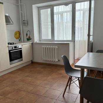 Сдается 1-комнатная квартира, 54,3 м²