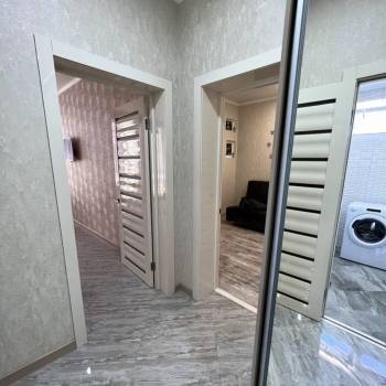 Сдается 1-комнатная квартира, 60 м²