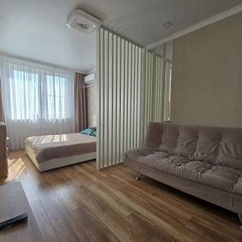 Сдается 1-комнатная квартира, 47 м²