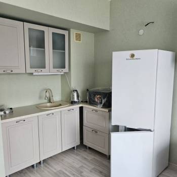 Сдается 1-комнатная квартира, 35 м²