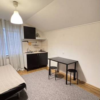 Сдается 1-комнатная квартира, 15 м²