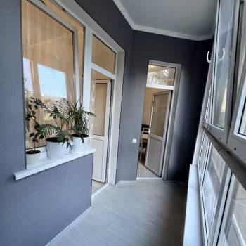 Продается 1-комнатная квартира, 45,6 м²