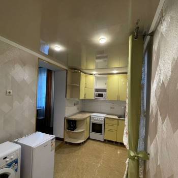 Сдается 1-комнатная квартира, 46 м²