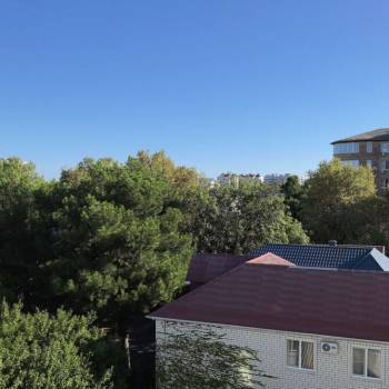 Продается 1-комнатная квартира, 54 м²