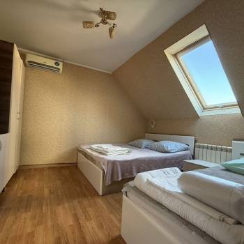 Сдается 1-комнатная квартира, 60 м²