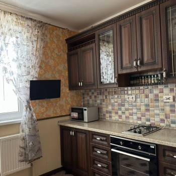 Сдается 1-комнатная квартира, 43 м²