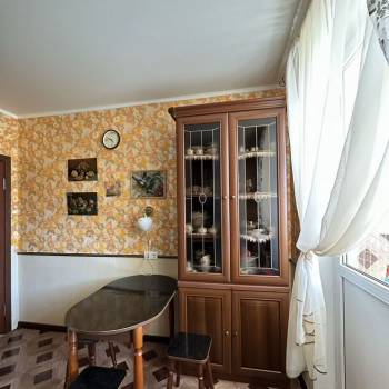 Сдается 1-комнатная квартира, 43 м²