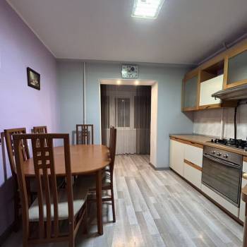 Сдается Многокомнатная квартира, 72 м²