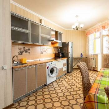 Сдается 1-комнатная квартира, 52 м²