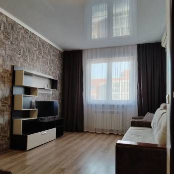 Сдается 1-комнатная квартира, 37 м²