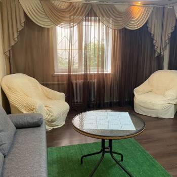 Сдается 2-х комнатная квартира, 75 м²