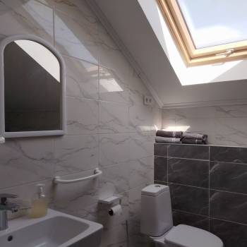 Сдается 1-комнатная квартира, 55 м²