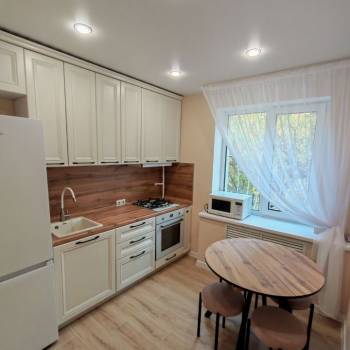 Сдается Многокомнатная квартира, 59 м²