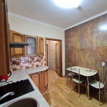 Сдается 1-комнатная квартира, 38 м²