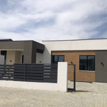 Продается Дом, 183 м²