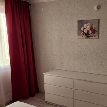 Сдается Многокомнатная квартира, 80 м²