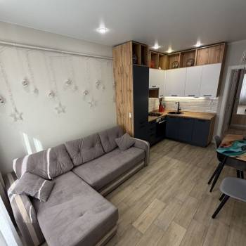 Сдается 1-комнатная квартира, 42 м²