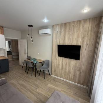Сдается 1-комнатная квартира, 42 м²