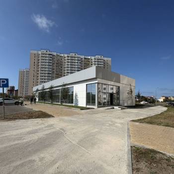 Сдается Нежилое помещение, 195 м²